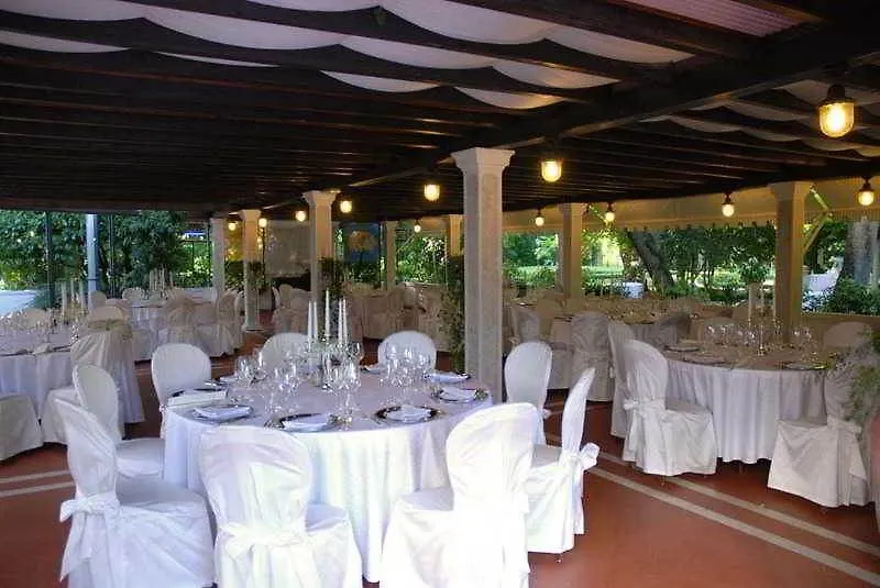 Villa Revedin Gorgo al Monticano 4*,  Italy